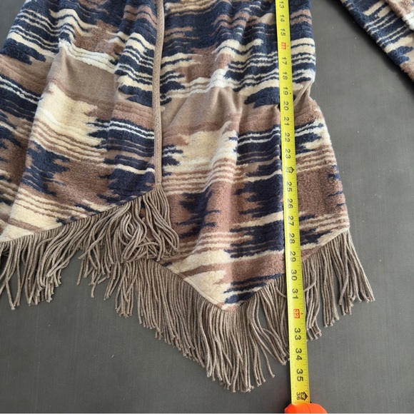 Lucky Brand Aztec Print Fringed Brushed‎ Knit Open Cardigan Western Sweater Top - Picture 8 of 8